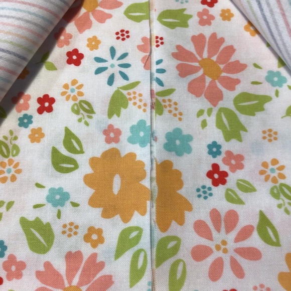 Moda Fat Quarter pack of 12 - features Delightfully Yours by Sherri & Chelsi - Picture 7 of 9